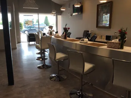 Our manicure bar, marble and gold
